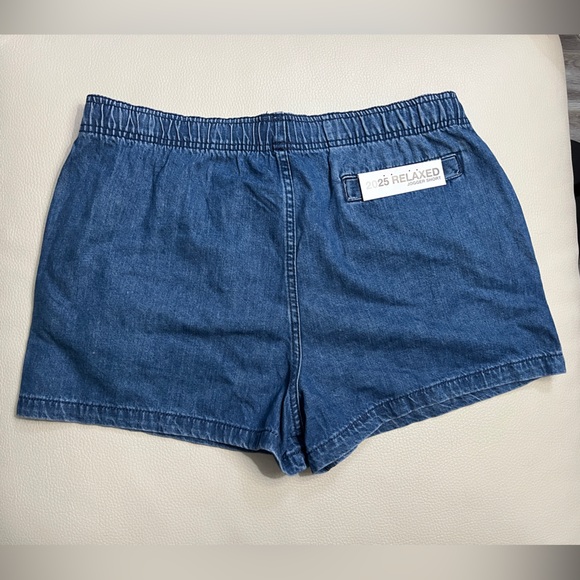NWT - Zara Women’s Denim Relaxed Jogger Short - Size L - Picture 4 of 7
